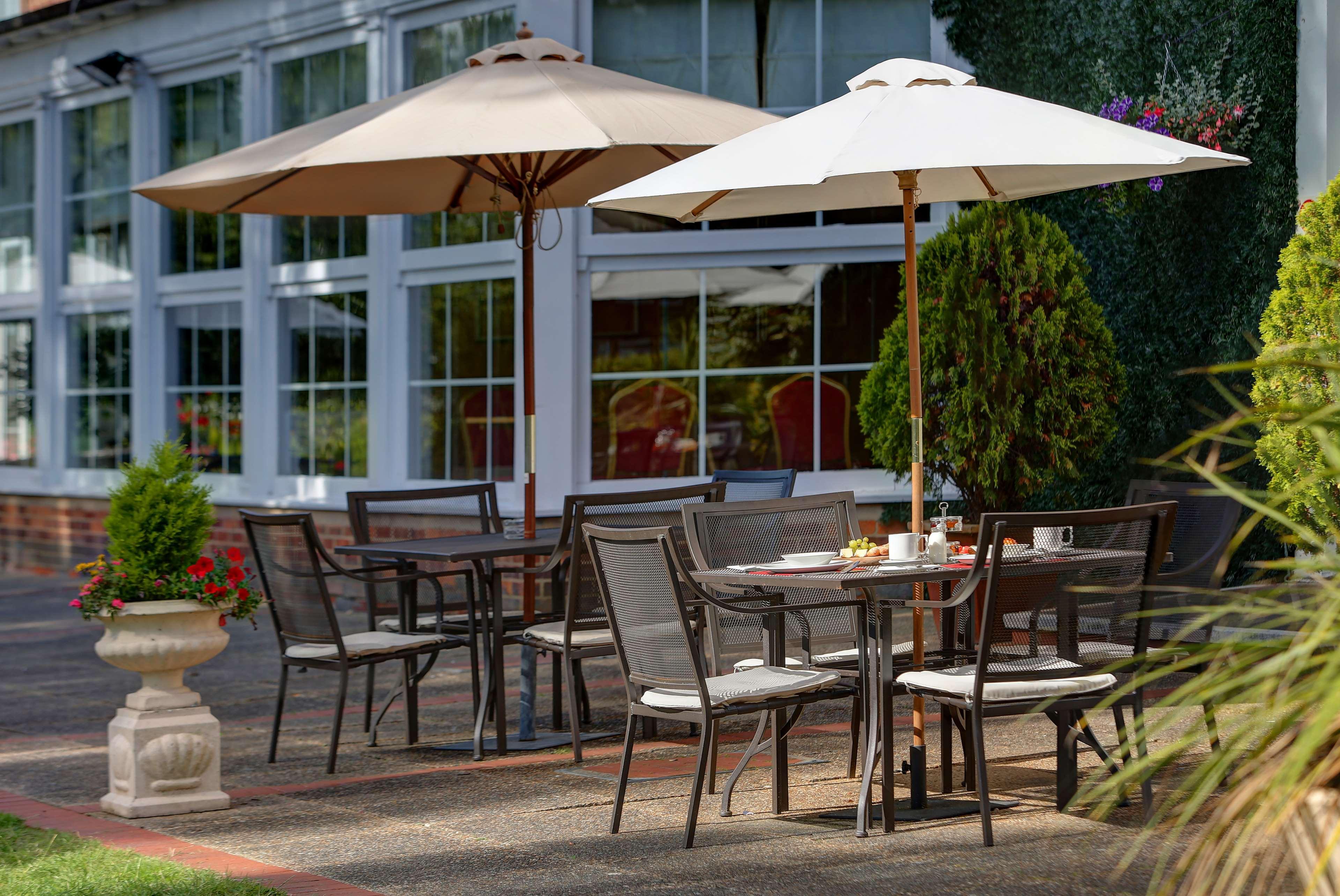 Best Western Homestead Court Hotel Welwyn Garden City Buitenkant foto