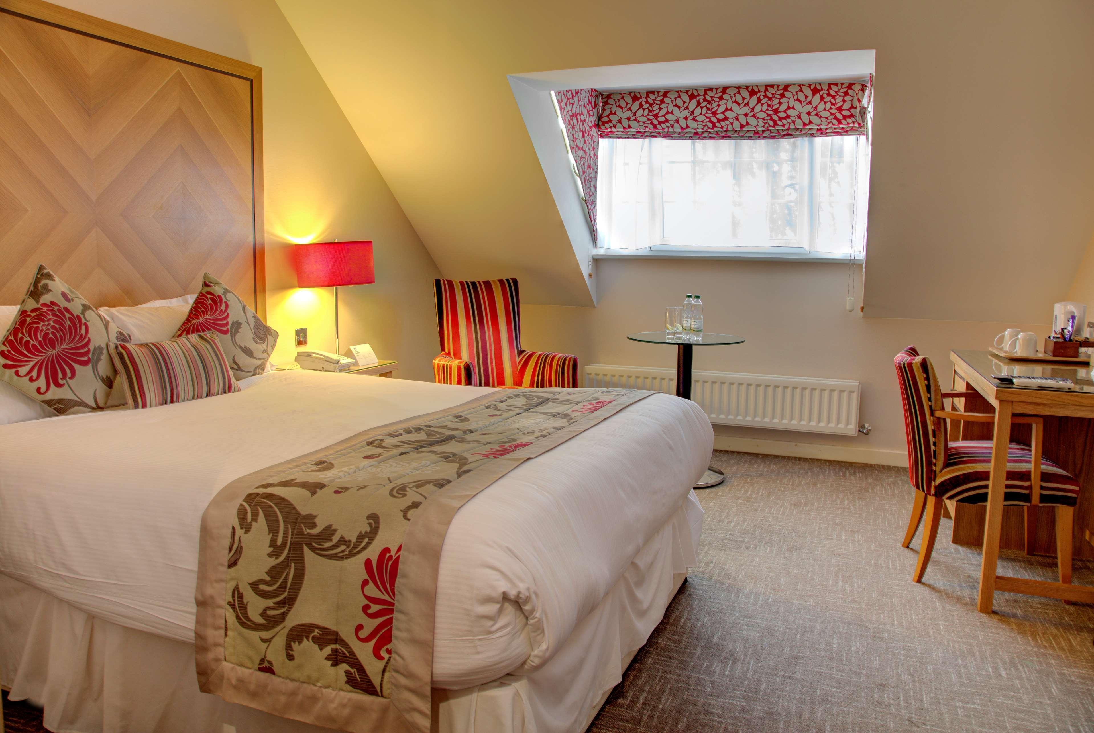 Best Western Homestead Court Hotel Welwyn Garden City Buitenkant foto