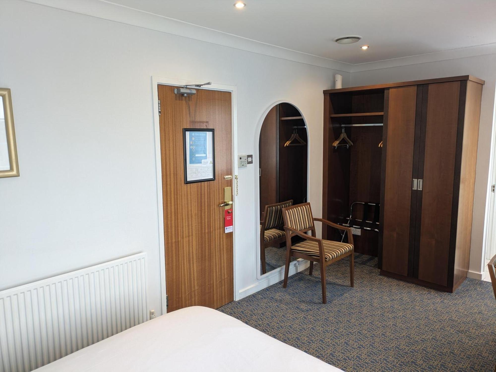 Best Western Homestead Court Hotel Welwyn Garden City Buitenkant foto